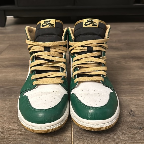Air Jordan 1 Celtics - Picture 3 of 7